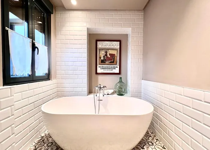 Apartment Housing Gran Via Luxe