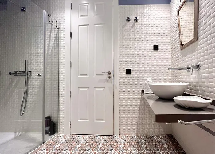 Apartment Housing Gran Via Luxe *